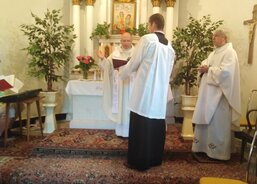 Mše svatá v poutní kapli svaté Anny ve Studénce-Butovicích