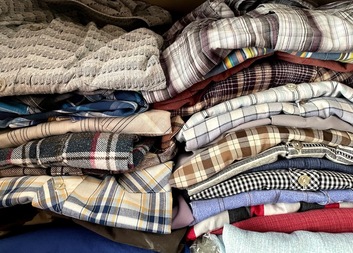 Příjem šatstva obnoven