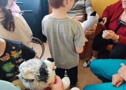 Prvňáčci ze ZŠ Butovická na návštěvě Domova sv. Anny